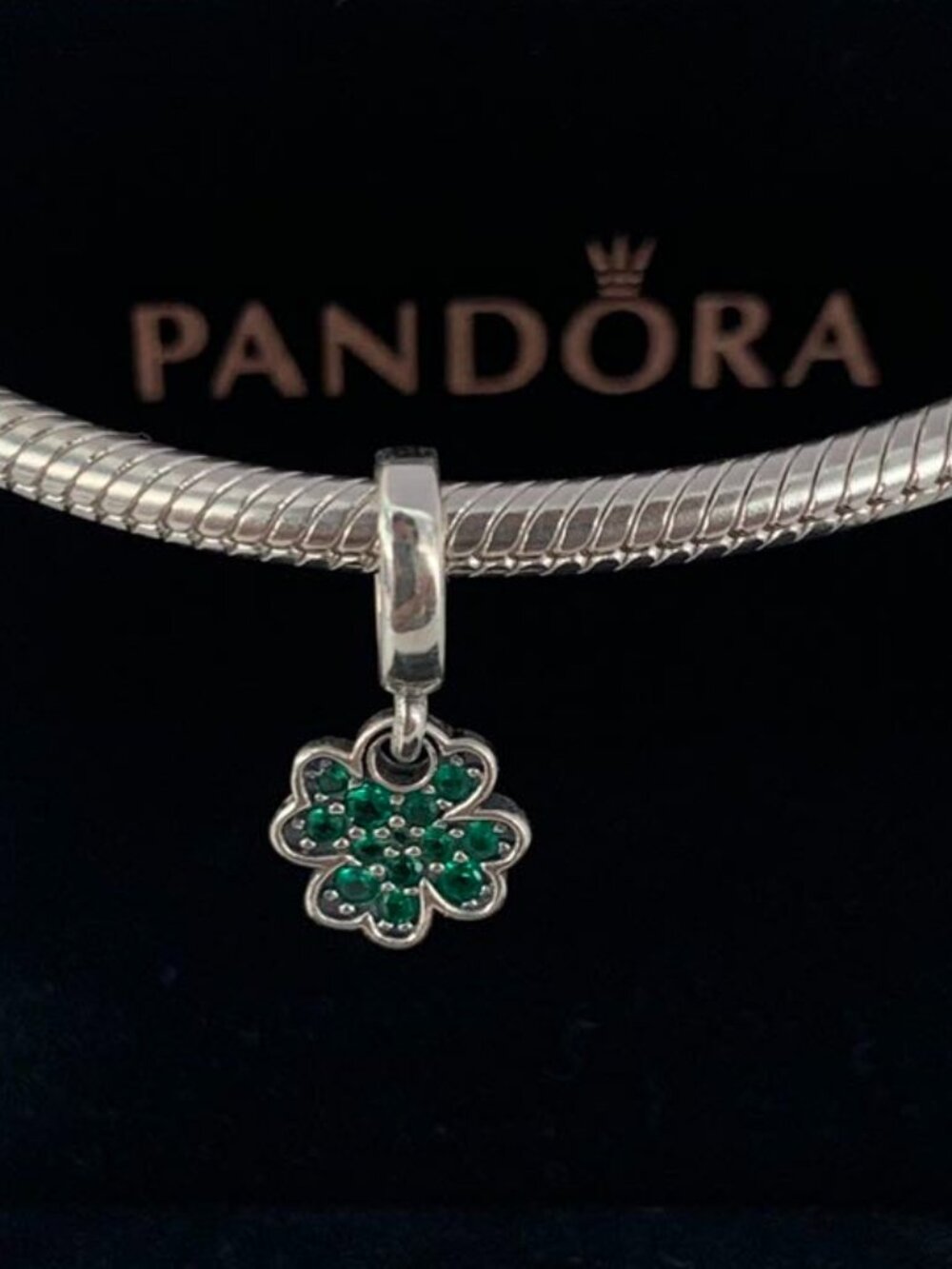 ✨✨Pandora Four Leaf Clover Dangle Charm